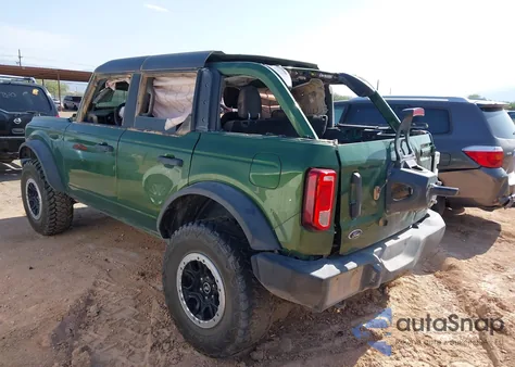 2023 Ford Bronco из США, поврежденный, VIN 1FMDE5DH3PLB26535
